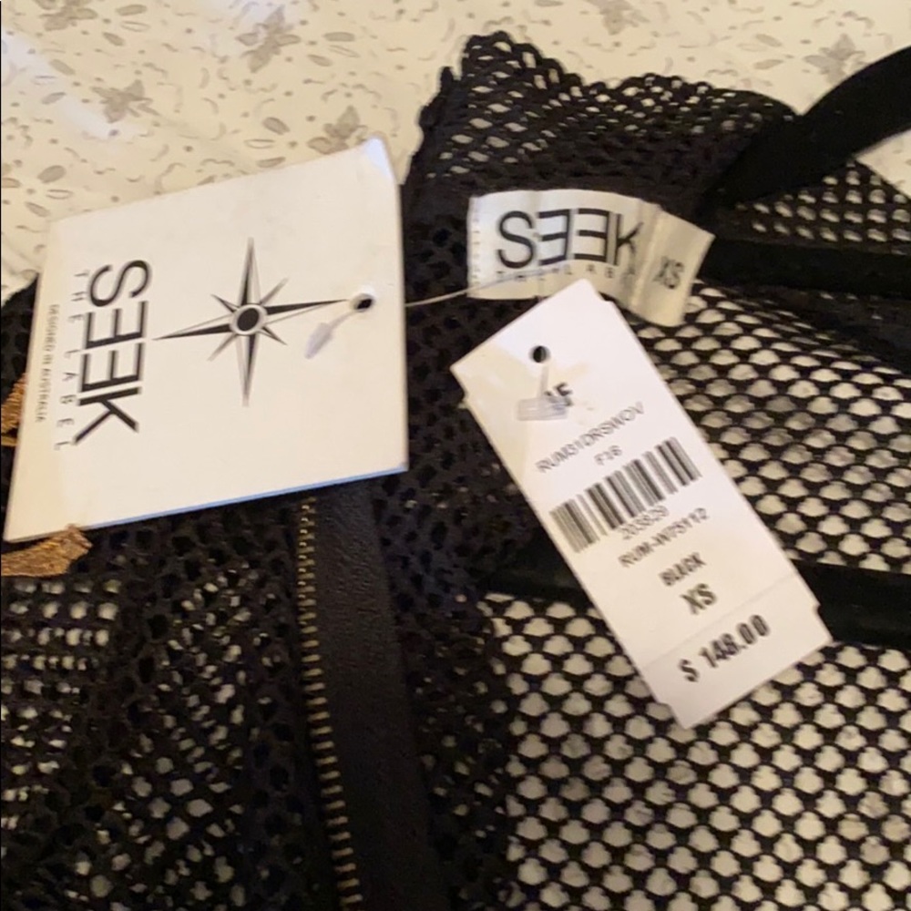 LF NWT dress - Picture 4 of 4